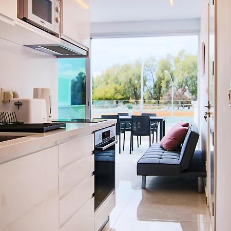 Phaedrus Living - Seaside Luxury Flat Harbour 109 Apartment Paphos ภายนอก รูปภาพ
