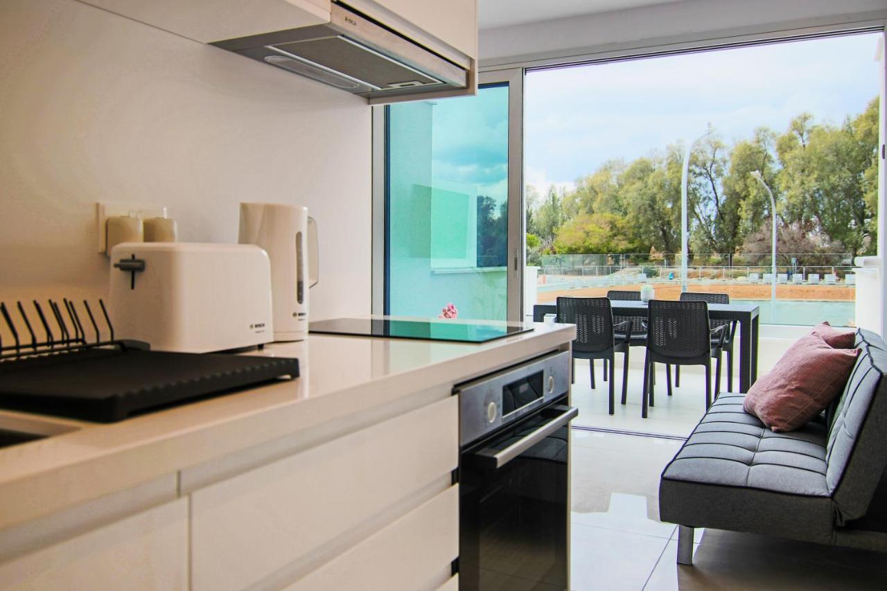 Phaedrus Living - Seaside Luxury Flat Harbour 109 Apartment Paphos ภายนอก รูปภาพ